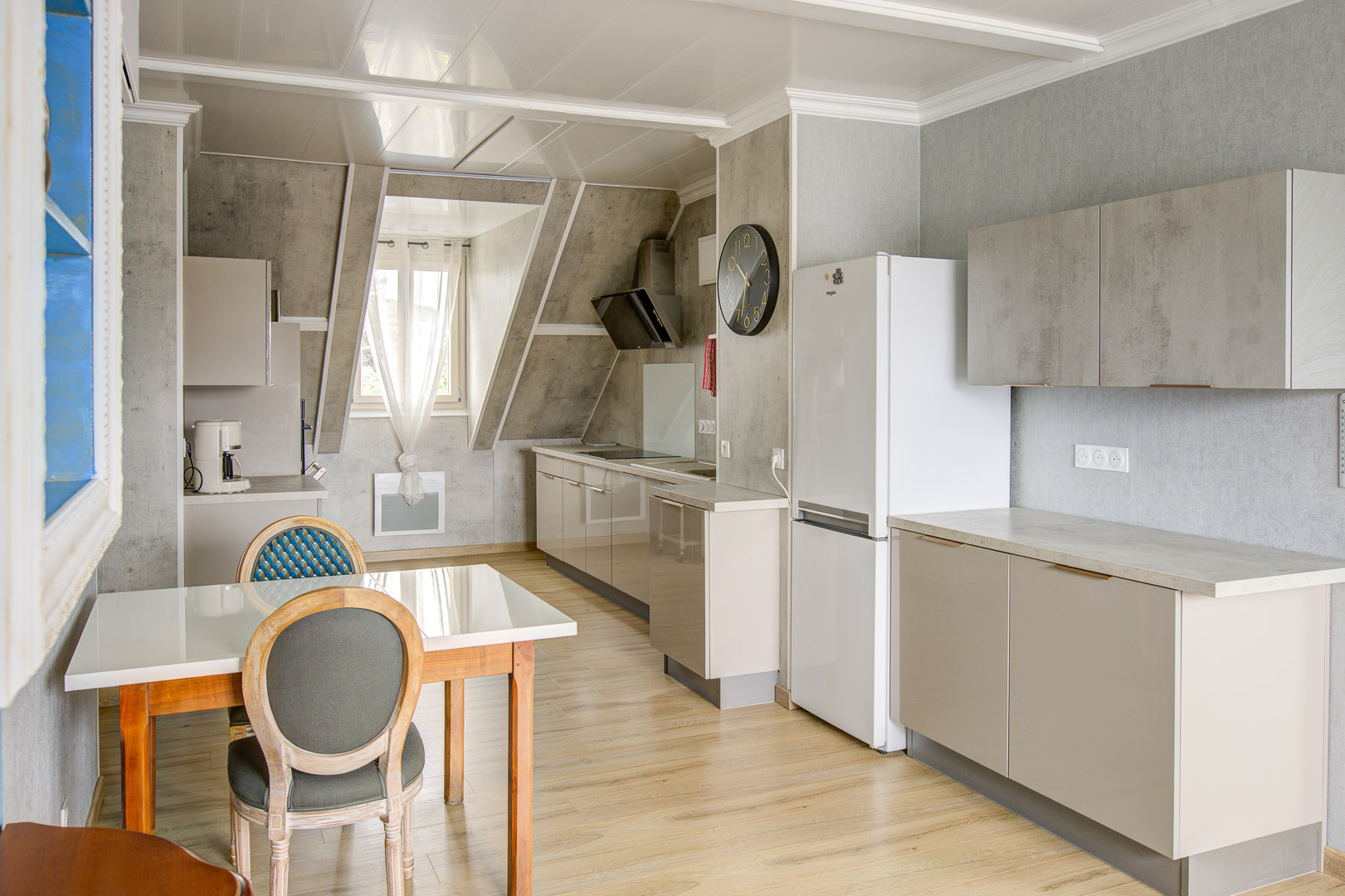 Appartement dernier étage avec garages et ascenseur - centre ville de Brive